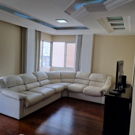 Apto Av Brasil Quadra Mar Balneario Camboriu Bagian luar foto